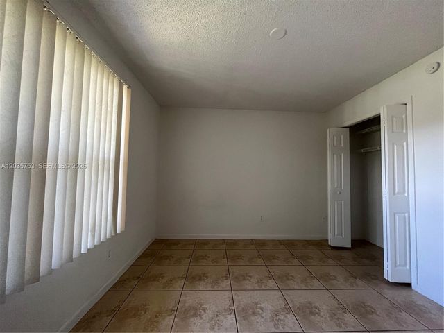 4321 W Mcnab Road 16, Pompano Beach, FL 33069