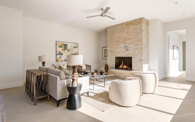 7410 Kenwell Street, Dallas, TX 75209