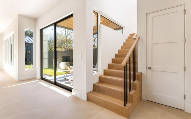 7410 Kenwell Street, Dallas, TX 75209