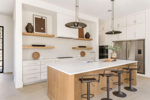 7410 Kenwell Street, Dallas, TX 75209