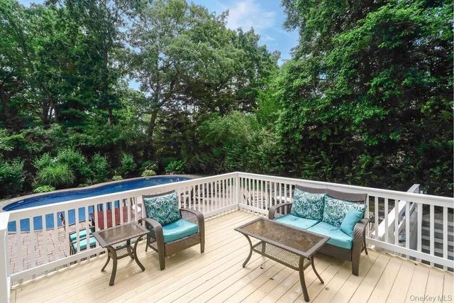 116 6th Street, Saint James, NY 11780