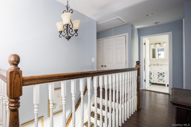 116 6th Street, Saint James, NY 11780