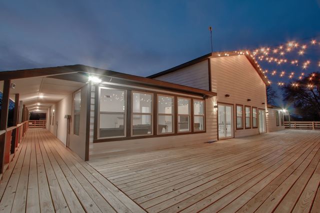 550 County Road 297, Gainesville, TX 76240