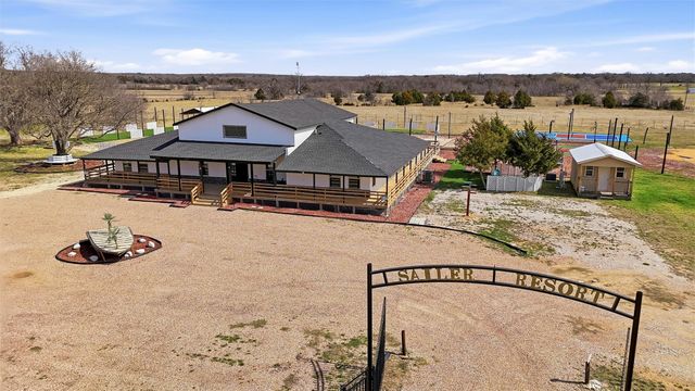 550 County Road 297, Gainesville, TX 76240