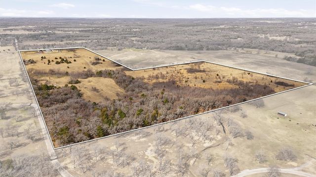 550 County Road 297, Gainesville, TX 76240