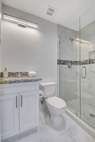 3868 Patio Court 5, Palm Springs, FL 33461