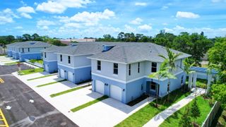 3868 Patio Court 5, Palm Springs, FL 33461