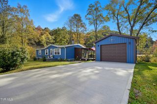 110 Northeast Little League Road, Coeburn, VA 24230