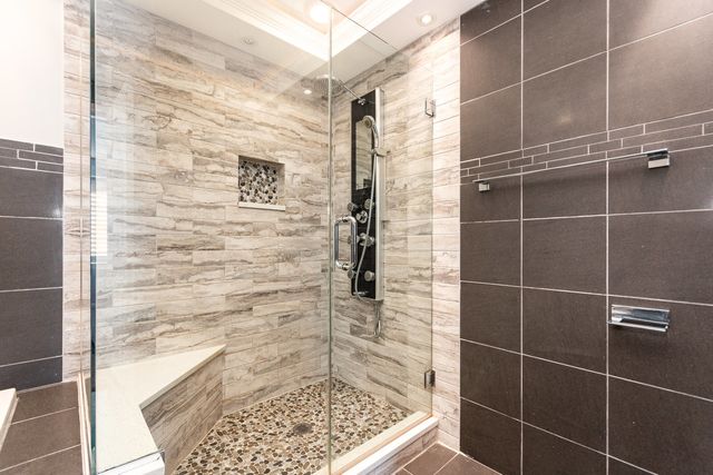 1022 Alexander Lane, Oak Park, IL 60302