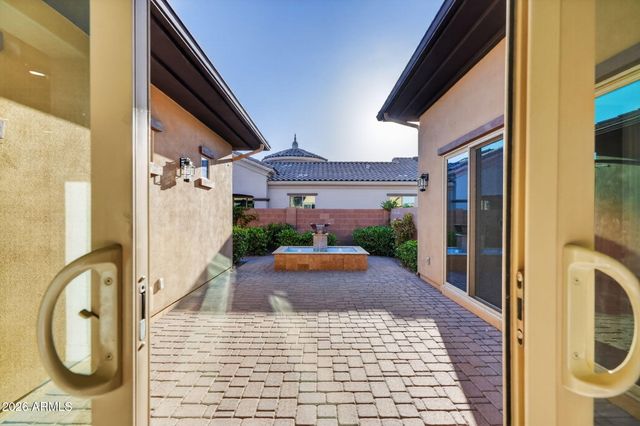 2285 E MEAD Drive, Gilbert, AZ 85298