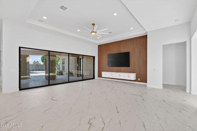 2285 E MEAD Drive, Gilbert, AZ 85298