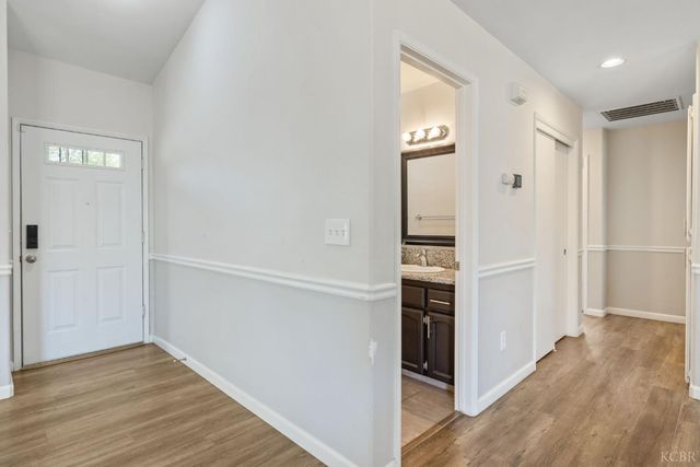 763 Balboa Avenue, Lemoore, CA 93245