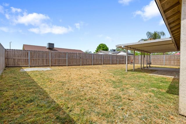 763 Balboa Avenue, Lemoore, CA 93245