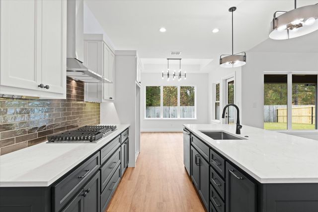 2802 Peregrine Trl, Longview, TX 75605