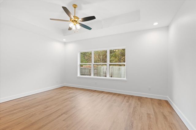 2802 Peregrine Trl, Longview, TX 75605