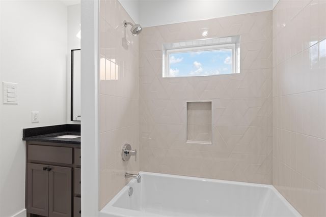 2802 Peregrine Trl, Longview, TX 75605