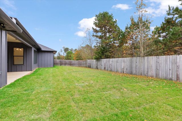 2802 Peregrine Trl, Longview, TX 75605