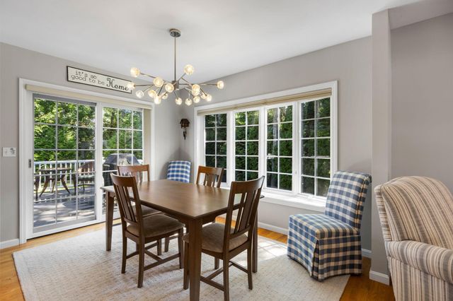 12 Coastal Lane, Hyannis, MA 02601