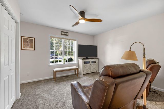 12 Coastal Lane, Hyannis, MA 02601