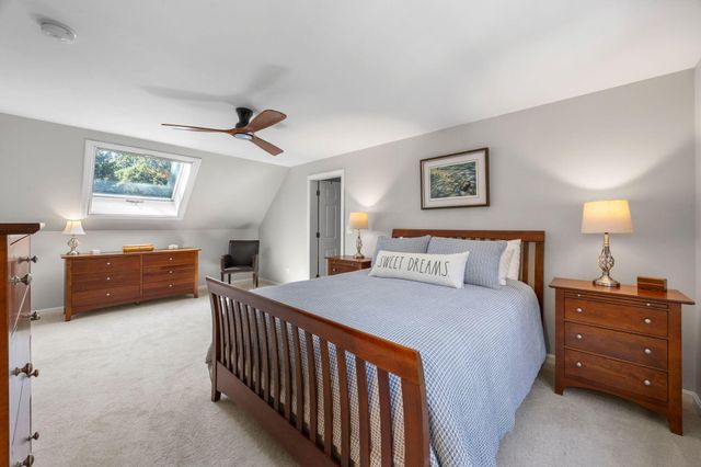 12 Coastal Lane, Hyannis, MA 02601