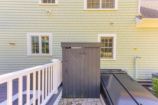 12 Coastal Lane, Hyannis, MA 02601