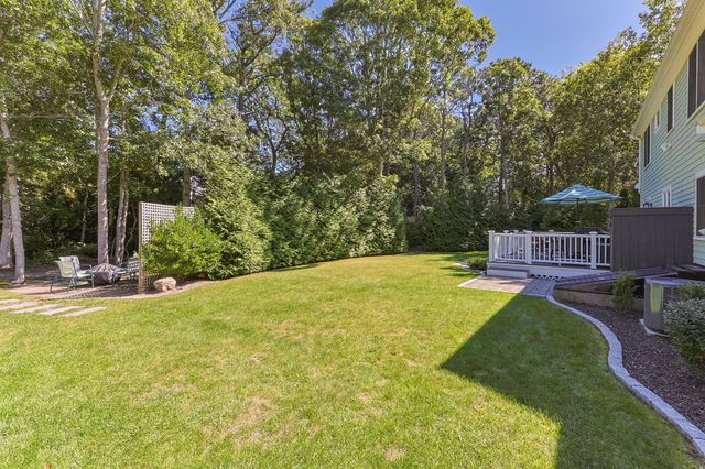 12 Coastal Lane, Hyannis, MA 02601