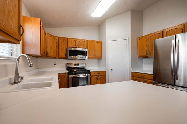 10400 Don Giovanni Place NW, Albuquerque, NM 87114