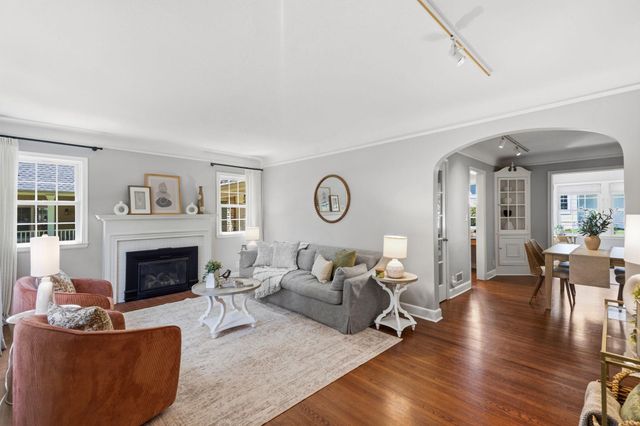4228 Lynn Avenue, Edina, MN 55416