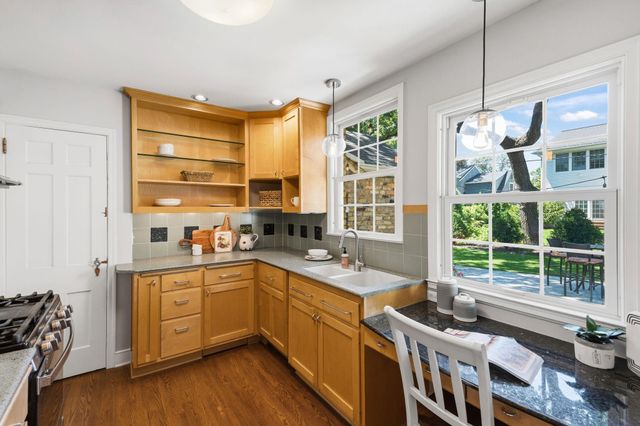 4228 Lynn Avenue, Edina, MN 55416
