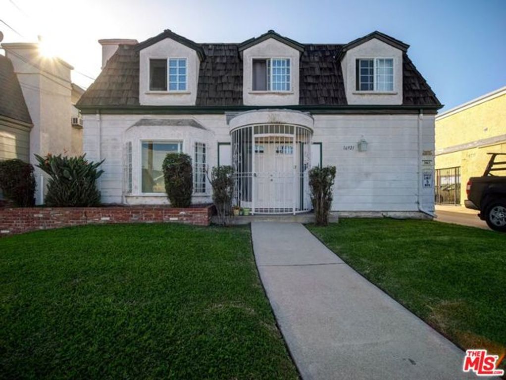 16921 S Vermont Avenue, Gardena, CA 90247