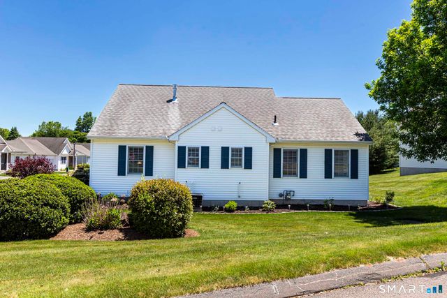 19 Oakview Place 19, Vernon, CT 06066