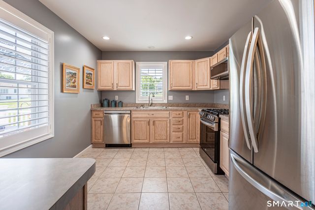 19 Oakview Place 19, Vernon, CT 06066