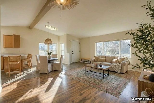 4687 Wishkah Road, Aberdeen, WA 98520