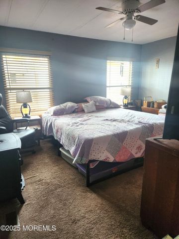 165 Mockingbird Way, Manchester, NJ 08759