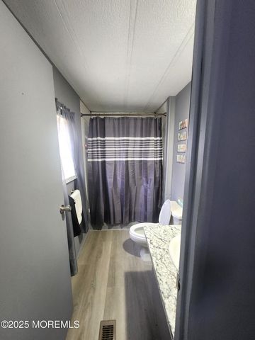 165 Mockingbird Way, Manchester, NJ 08759