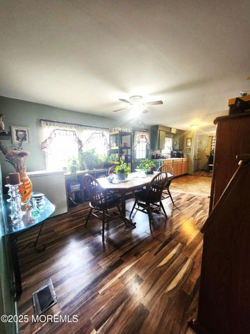 165 Mockingbird Way, Manchester, NJ 08759