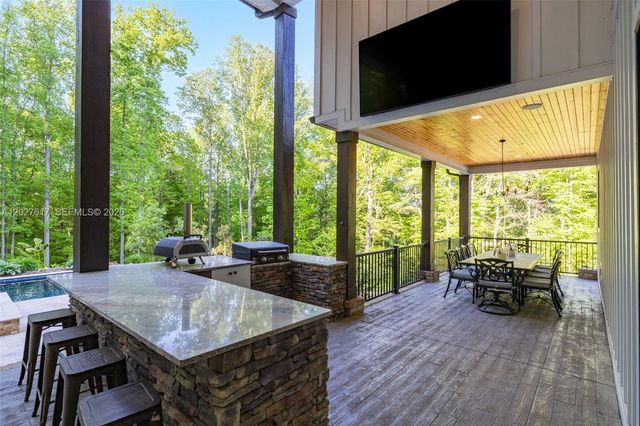 1642 Pineview Road, Randleman, NC 27317