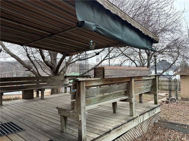 1012 Logan Street, St Joseph, MO 64505