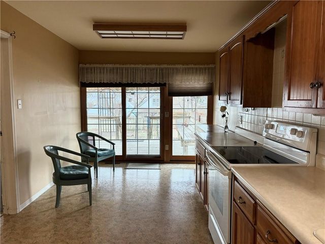 1012 Logan Street, St Joseph, MO 64505