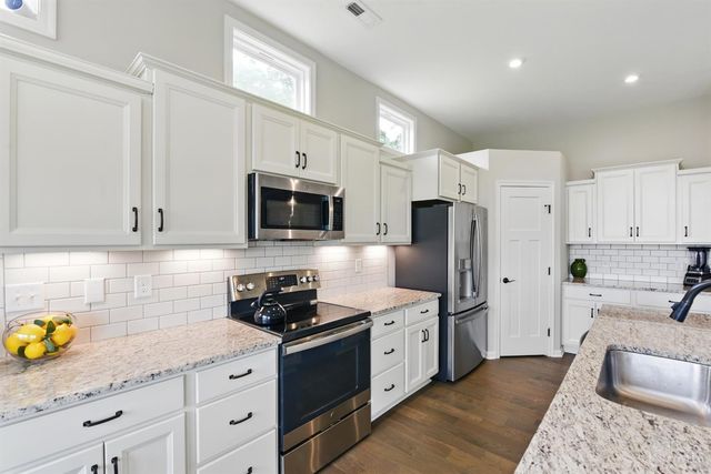 1387 Lake Run Drive, Turtle Creek Twp, OH 45036
