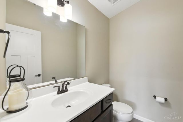 1387 Lake Run Drive, Turtle Creek Twp, OH 45036