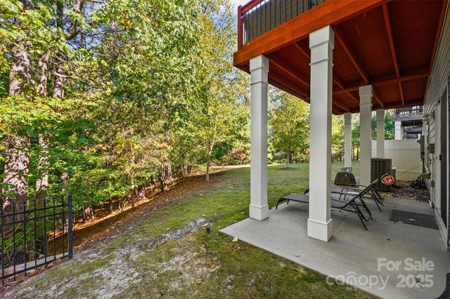 2090 Calloway Pines Drive, Tega Cay, SC 29708
