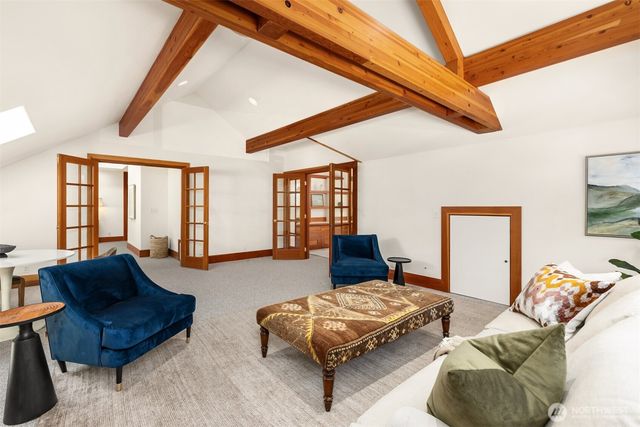 10199 Affirmed Lane NE, Bainbridge Island, WA 98110