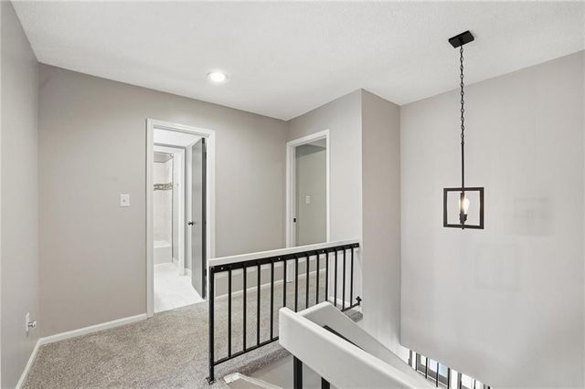 10132 Locust Street, Kansas City, MO 64131