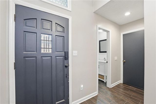 10132 Locust Street, Kansas City, MO 64131