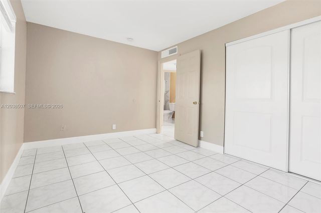 1333 S Dixie Hwy 222, Deerfield Beach, FL 33441
