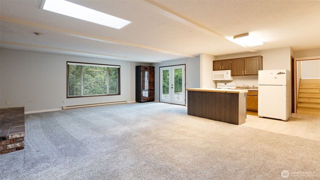 2043 NE Ridgewood Drive, Poulsbo, WA 98370