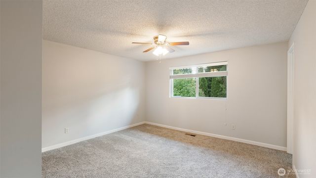 2043 NE Ridgewood Drive, Poulsbo, WA 98370