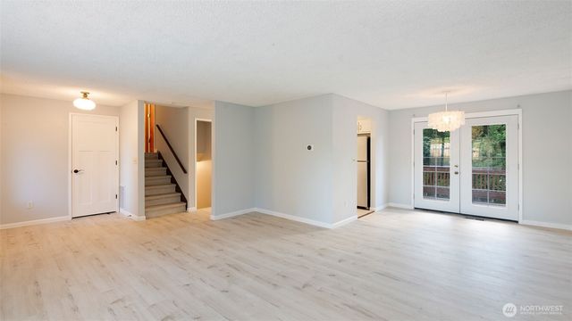 2043 NE Ridgewood Drive, Poulsbo, WA 98370