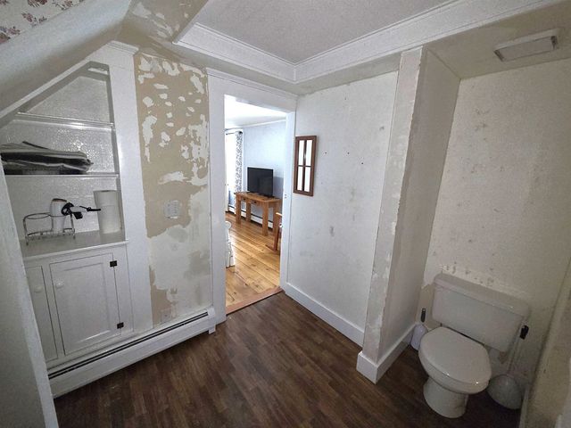 25 Pleasant Street, Farmington, NH 03835